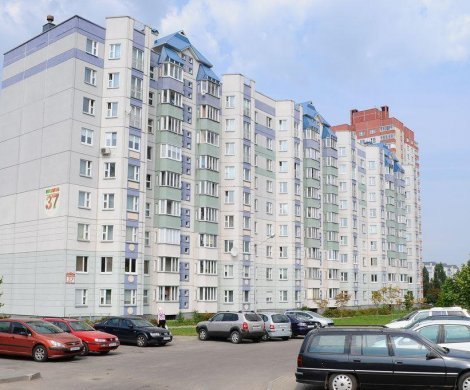 Минск, Лещинского 37