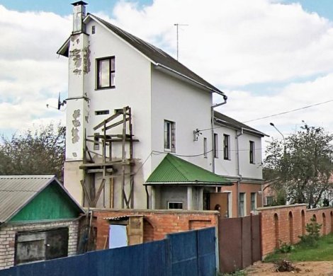 Минск, Нестерова 44