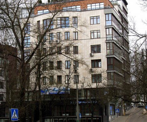 Минск, Панфилова 12