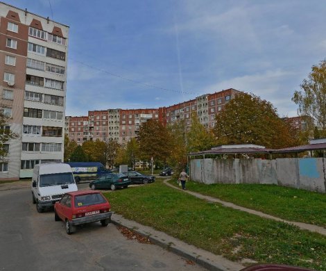 Минск, Асаналиева 28