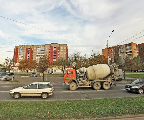 Минск, Рокоссовского 1