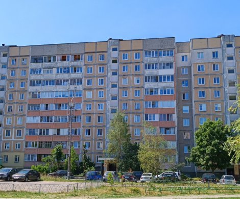 Минск, Руссиянова 10