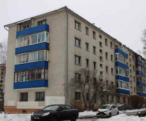 Минск, Серова 33