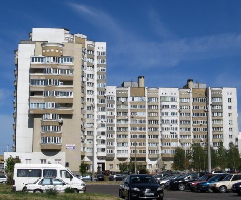 Минск, Сырокомли 38