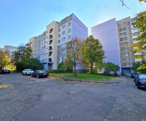 Минск, Тикоцкого 10