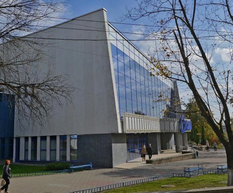 Минск, Толбухина 18