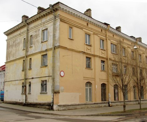Минск, Чеботарева 2