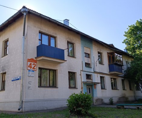Минск, Карвата 42