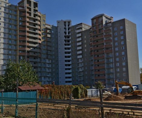 Минск, Великоморская 1
