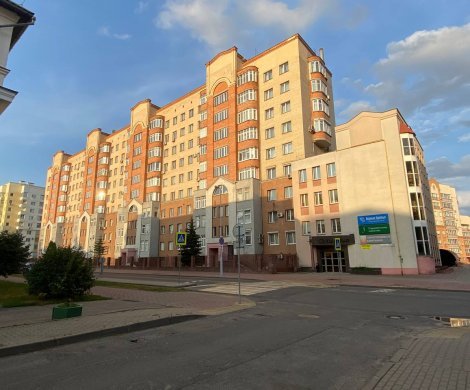 Минск, Гвардейская 10
