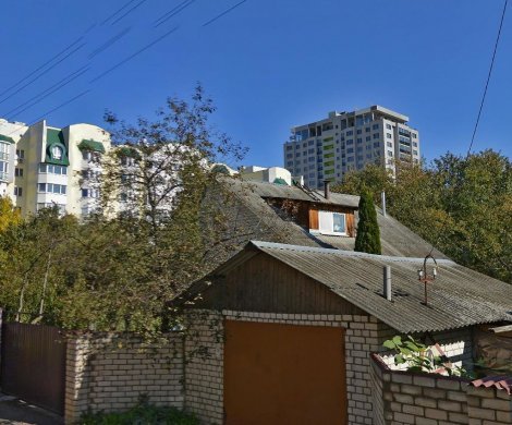 Минск, Авакяна 35