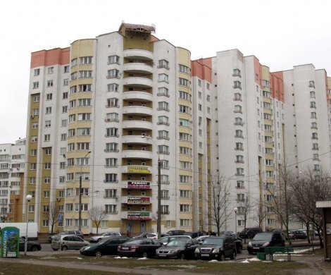 Минск, Есенина 36