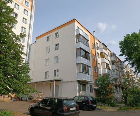 Минск, Карастояновой 15