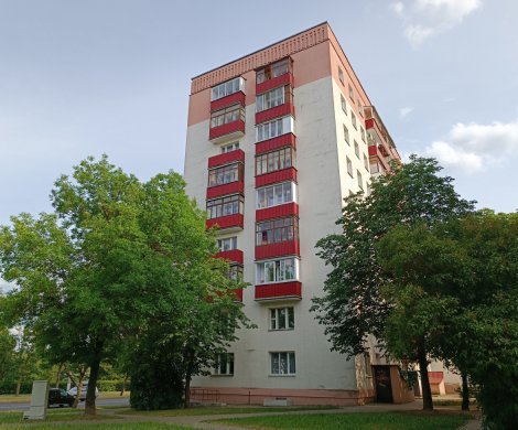 Минск, Карастояновой 41