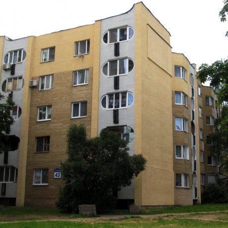 Дом по адресу Минск, Карастояновой, 43