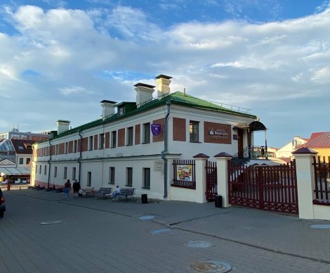 Минск, Кирилла и Мефодия 8