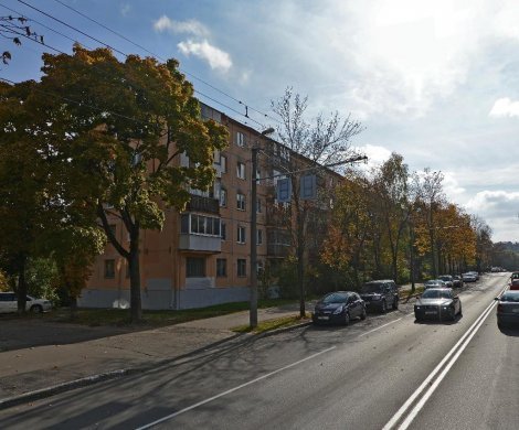Минск, Кнорина 8