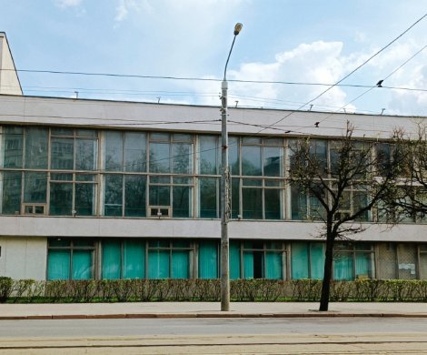 Минск, Коласа 12