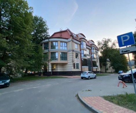 Минск, Коммунистическая 24