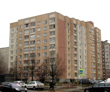 Минск, Космонавтов 32