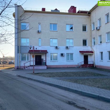Фотография Продаются 2 маленьких помещения на первом этаже на оживленной улице  - фото 4