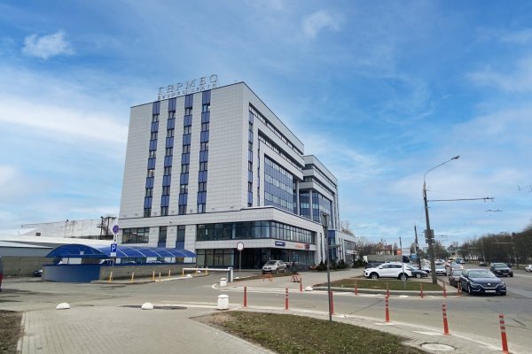 Помещение в БЦ 60м2 с отдельным входом в аренду - фото 1