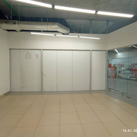 Фотография Помещение в Торговом центре в аренду - фото 3