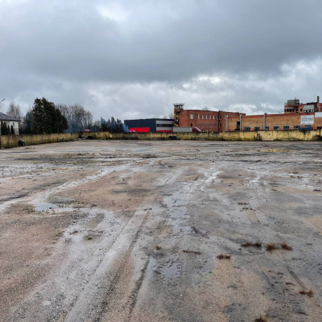 Фотография Открытая площадка возле МКАД, ул. Брикета - фото 1