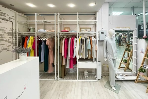 Продается торговое помещение 22,5 кв.м. 3 этаж ТЦ Немига 3 - фото 10