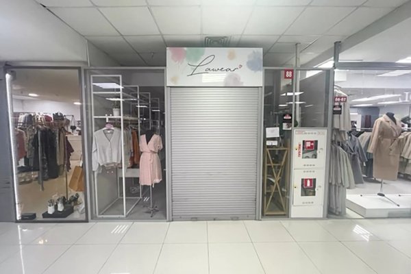 Продается торговое помещение 22,5 кв.м. 3 этаж ТЦ Немига 3 - фото 4