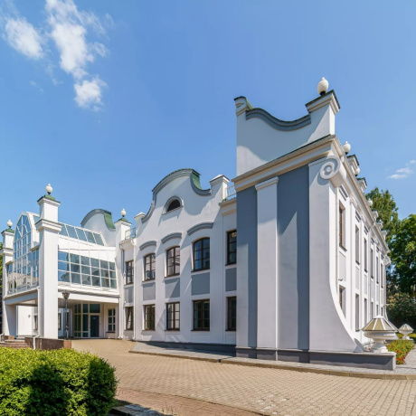 Фотография Аренда двухэтажного здания 1045 м.кв. ул.Красноармейская 20А - фото 3