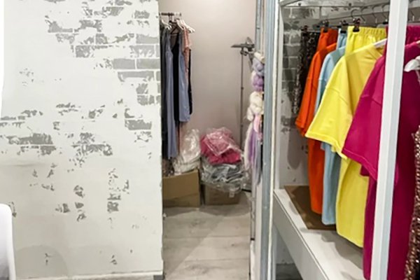Продается торговое помещение 22,5 кв.м. 3 этаж ТЦ Немига 3 - фото 11
