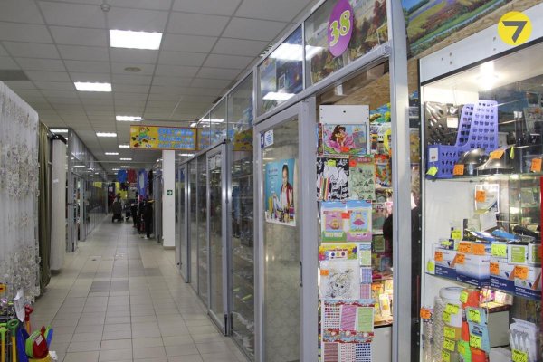 Продажа торгового помещения в ТЦ Праздник, ул. Сухаревская 16 (18.3 м) - фото 3