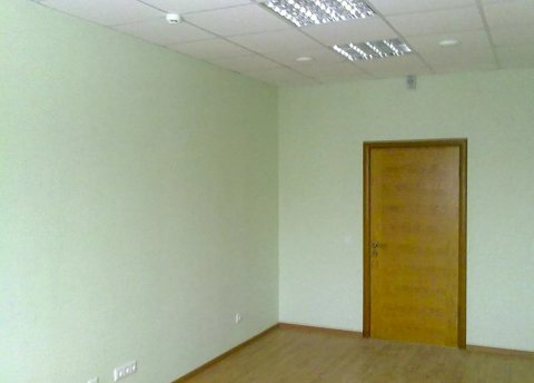 Продается торговое помещение в офисном здании в  Боровлянах. - фото 4