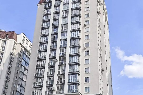 Купить торговое помещение в ЖК Маяк Минска, S 33,9 м2. - фото 1
