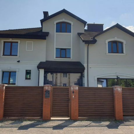 Фотография Продажа нежилого здания. Минск,  ул.  Заслонова  560м общей площади - фото 1