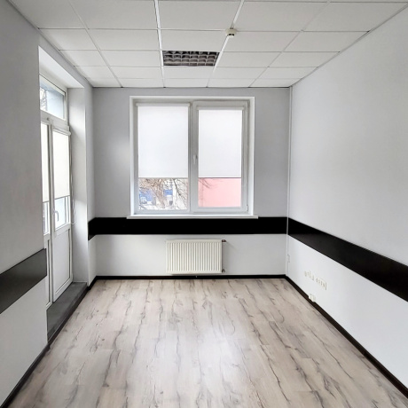 Фотография Под офис/услуги 52,4 кв.м.,  ЦЕНТР, в 5 мин.от метро - фото 2