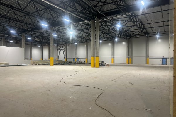 Минск ,  новый объект 2025 года. Аренда складского -производственного   блока 2 765 м&sup2;   . Эл. 200  кВТ. - фото 4