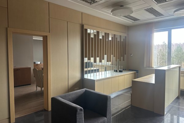 523 кв.м продажа офисного блока с выделенной зоной для топ-менеджмента с мебелью в составе логистического парка  комплекс «Дроздово I»  по цене склада - фото 1