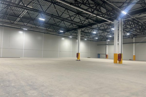 Аренда с января 2026 г. Изолированные блоки от 2 370 до 8 510 м&sup2;, с возможностью объединения площадей Минск. - фото 4