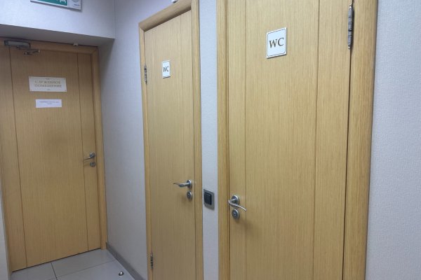 Продается коммерческое помещение (200 кв.м.) на 1 этаже жилого дома с отдельным входом, ул. Берестянская, пл. Победы - фото 9