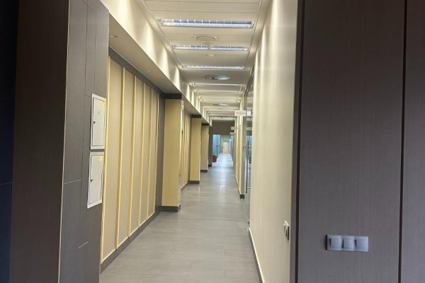 523 кв.м продажа офисного блока с выделенной зоной для топ-менеджмента с мебелью в составе логистического парка  комплекс «Дроздово I»  по цене склада - фото 4