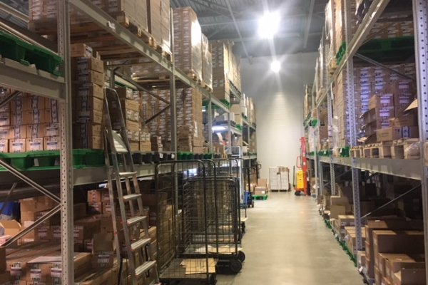 Аренда складского терминала 1590  кв.м  для  фармпрепаратов, ветпрепаратов и др. требовательной продукции.   Минск. С 1 июня заезд.   - фото 1