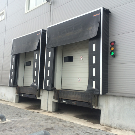 Фотография Аренда  складского блока класса А   1394 кв.м. на территории логистического комплекса &laquo;Прилесье&raquo; со стеллажами. Быстрый заезд. - фото 2