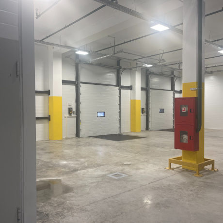 Фотография Фармсклад / производство. Изолированные блоки от 2 370 до 8 510 м&sup2;, с возможностью объединения площадей. Под требования фармсклада . - фото 2