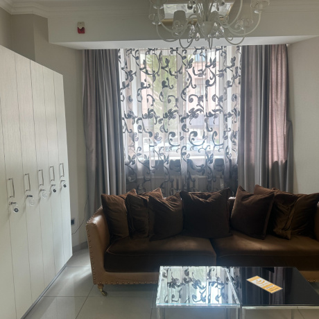 Фотография Продается коммерческое помещение (200 кв.м.) на 1 этаже жилого дома с отдельным входом, ул. Берестянская, пл. Победы - фото 2