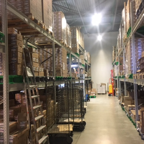 Фотография Аренда складского терминала 1590  кв.м  для  фармпрепаратов, ветпрепаратов и др. требовательной продукции.   Минск. С 1 июня заезд.   - фото 1