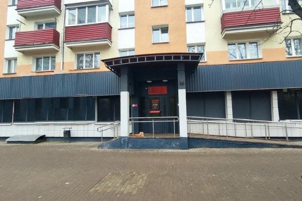 Продажа /аренда  магазина  700 кв.м с отдельным входом и высокой проходимостью - фото 1