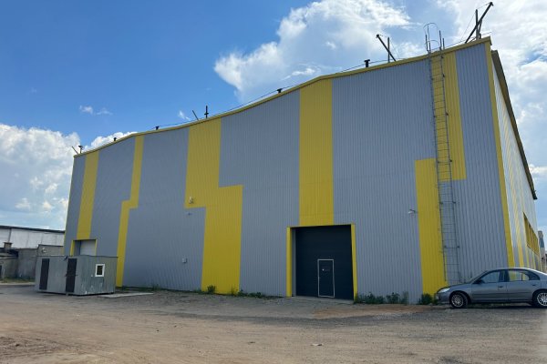 СЭЗ Минск. 2000 кв.м склад + АБК 800 метров в аренду в СЭЗ ул. Промышленная. - фото 1