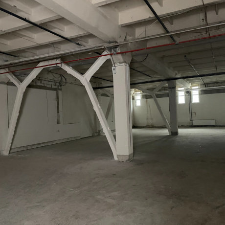 Фотография Складское помещение 558 кв.м в центральной части города В.Хоружей. С рампой. - фото 1